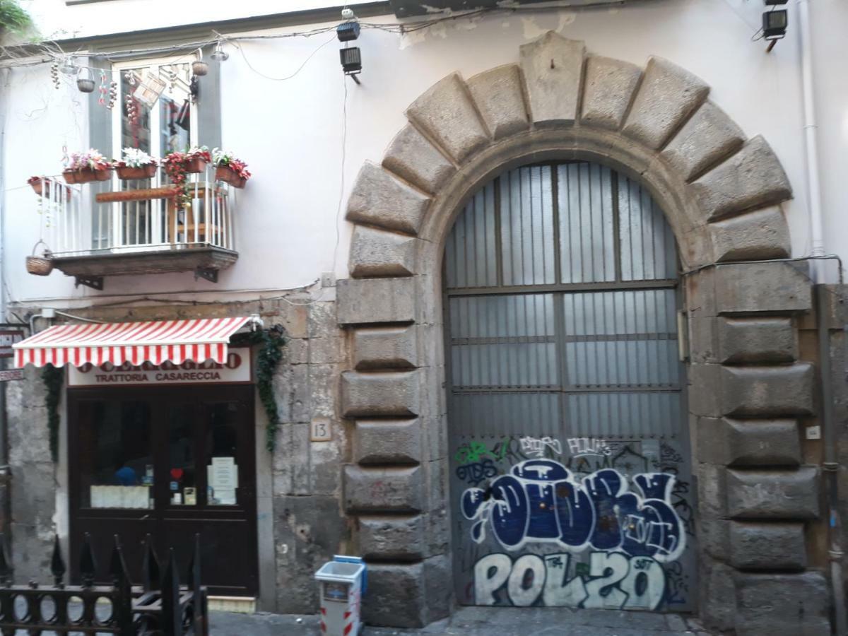 Domus San Biagio 14 Bed and Breakfast Napels Buitenkant foto
