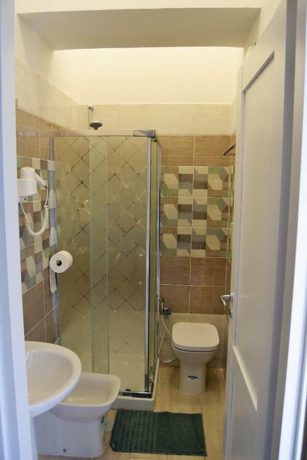 Domus San Biagio 14 Bed and Breakfast Napels Buitenkant foto